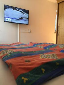 Postel nebo postele na pokoji v ubytování Apartment Kaprun