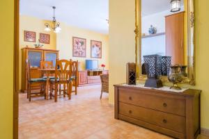 Zdjęcie z galerii obiektu Bonito apartamento Piscina Wifi w mieście Frigiliana