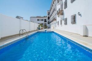 Basen w obiekcie Bonito apartamento Piscina Wifi lub w pobliżu