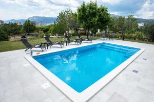 Bazén v ubytování Villa Fig nebo v jeho okolí
