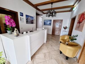 Posezení v ubytování Hotel Medebach - Zum Schwanenkönig