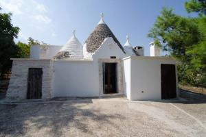 The building in which the holiday home is located