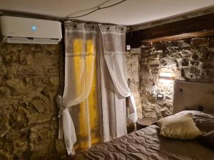 Postel nebo postele na pokoji v ubytování Casa Monaco Luxury Apartment