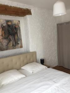 Postel nebo postele na pokoji v ubytování les galets de l agly, 6 ch, 12 couchages Semaine ou WE famille amis copains