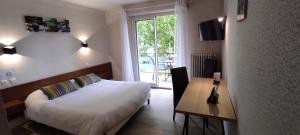 Gallery image of Hostellerie du Parc in Labarthe-Inard