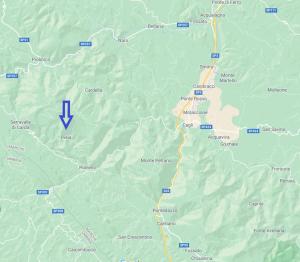 a map showing the route of a road at Casa Vacanze L'arco di Fondarca n.16 in Cagli