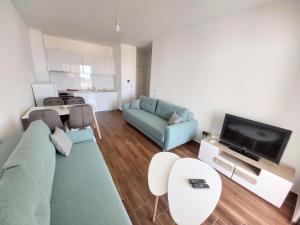 Apartmani Aida的休息区