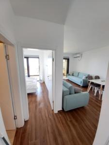Apartmani Aida的休息区