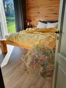 Un pat sau paturi într-o cameră la Green Valley vacation homes