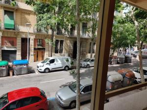 Foto da galeria de Guest House Barcelona Bruc em Barcelona