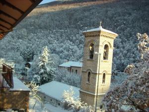 Albergo La Casa Nel Bosco v zime