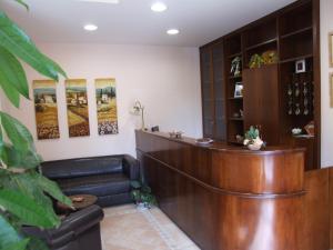 Lobby alebo recepcia v ubytovaní Albergo La Casa Nel Bosco