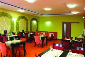 Restaurace v ubytování Garni Hotel Cosmopolitan