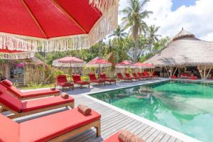 Bazén v ubytování Amahelia Luxury Resort & Restaurant - Gili Asahan nebo v jeho okolí