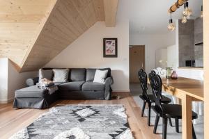 Część wypoczynkowa w obiekcie Apartamenty Pod Stokiem Nosal Zakopane