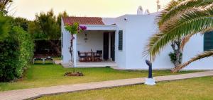 A garden outside Las Golondrinas - RISSAGA