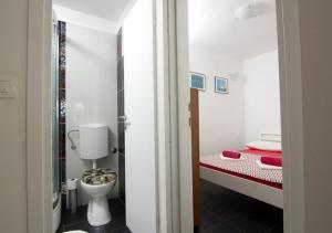 Koupelna v ubytování Apartment Maya 1