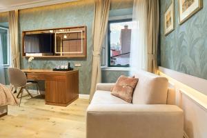 Posezení v ubytování Geremia Luxury Rooms