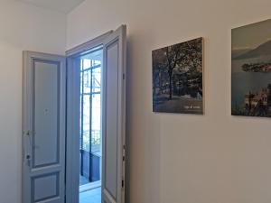 Kép Veranda lake view szállásáról Comóban a galériában