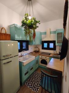 Kuchyň nebo kuchyňský kout v ubytování Vintage Lux Homes