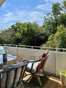 Un balcón o terraza en HEMMET Simrishamns vandrarhem och B&B