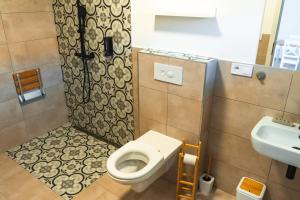 Koupelna v ubytování Apartmány Pulgary