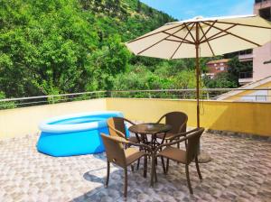 Afbeelding uit fotogalerij van Hotel Mimoza in Budva