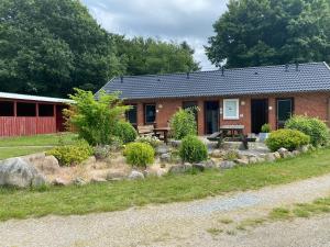 Foto dalla galleria di Enderupskov Camping & Cottages a Gram