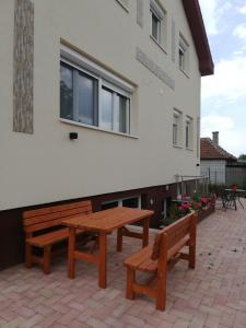 Budova, kde se bed and breakfast nachází