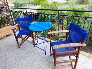 Balkón nebo terasa v ubytování O Xenonas Ton Mylon