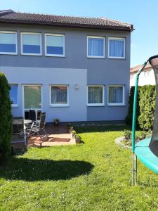 Zahrada ubytování Gray House Apartmán
