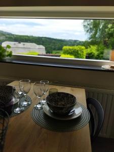 Afbeelding uit fotogalerij van Le Clos des 3 - Vacances avec vue en Ardennes à 5 kilomètres de La Roche - MAISON de 90 m2 avec chambres - avec magnifique jardin in Rendeux