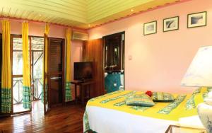 Gallery image of Chauve Souris Relais in Anse Volbert Village