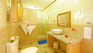 Vonios kambarys apgyvendinimo įstaigoje Etoile Labrine Guest House