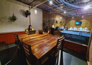 Restaurace v ubytování HOSHTEL99 - PRIME - Stay, Cowork & Connect