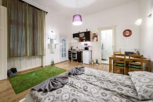 Kuchyňa alebo kuchynka v ubytovaní Miracle Home - City Center + 3 fotografie