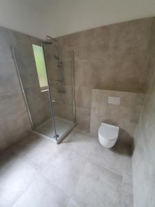 Koupelna v ubytování Apartments Cocaletto5