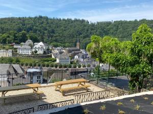 Gallery image of The Splendid View - 8 Personnes in Bouillon