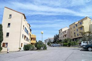 Photo de la galerie de l'établissement Appartement T2 avec cabine à St Pierre La Mer, à Fleury