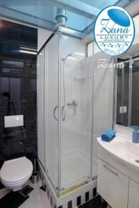 Kúpeľňa v ubytovaní Zana Luxury Studios Split center