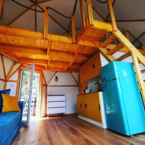 Kuchyňa alebo kuchynka v ubytovaní Nad Narvią - Glamp