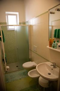 Koupelna v ubytování Casa Vacanza da Tonino