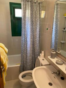 Kylpyhuone majoituspaikassa Caletaparaiso110