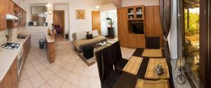 Kuchyň nebo kuchyňský kout v ubytování Apartmani Vera
