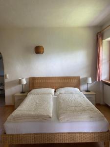 Voodi või voodid majutusasutuse Platzlhof toas