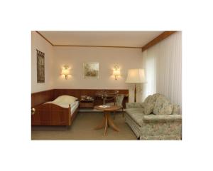Posezení v ubytování Hotel Alte Post Garni