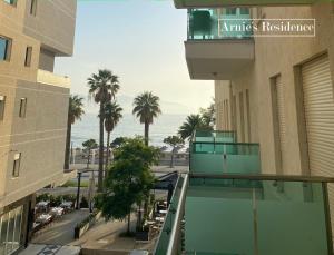 Arnie's - Seaside Promenade Residence - Image 13