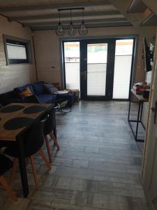 Χώρος καθιστικού στο Domki Magnolia