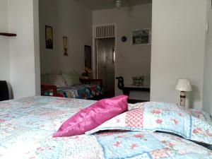 Cama o camas de una habitación en Apartamento Av Atlantica