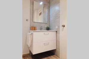 Ein Badezimmer in der Unterkunft Verano ETERNO en Mallorca - Alcudia!